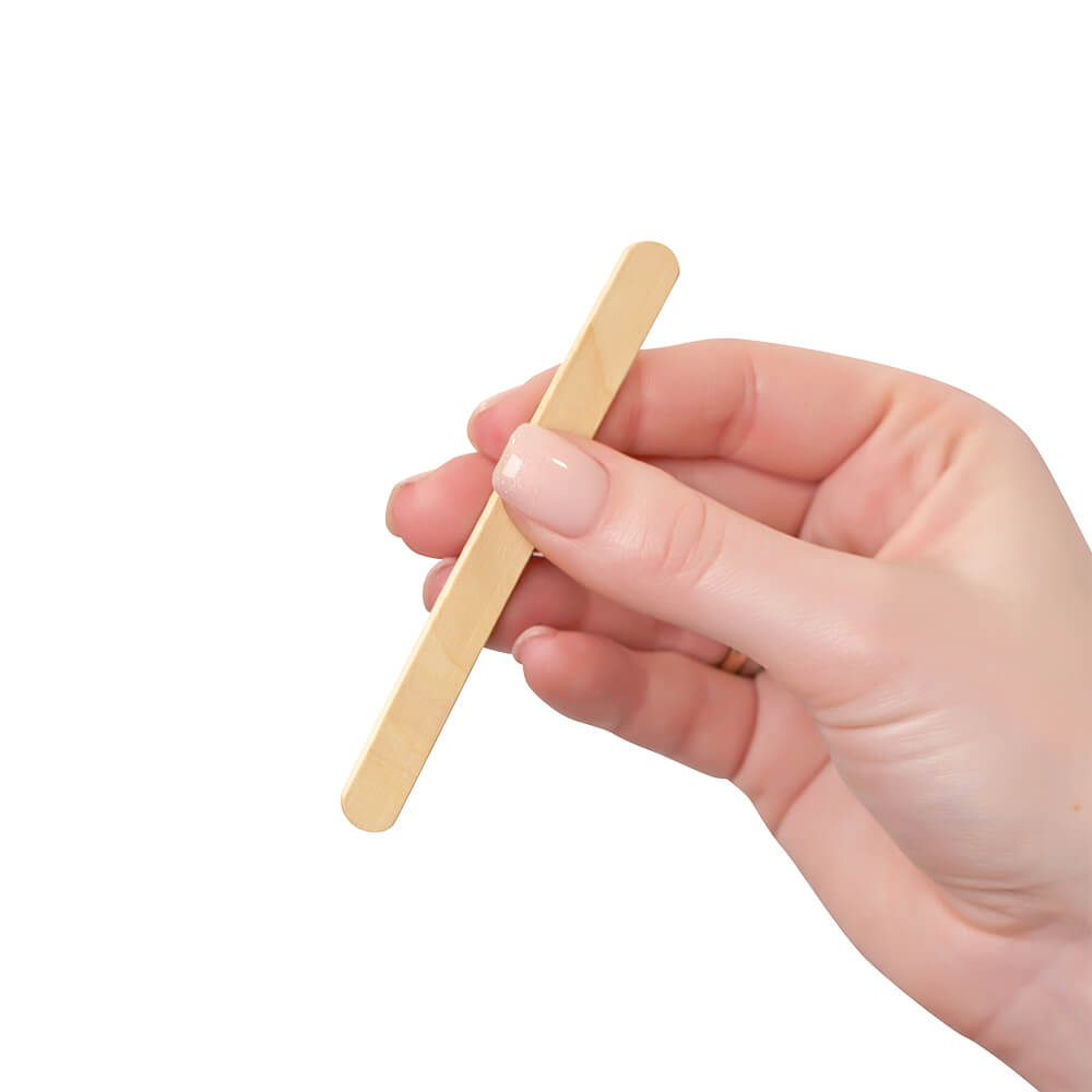 Шпатель деревянный для нанесения косметических средств